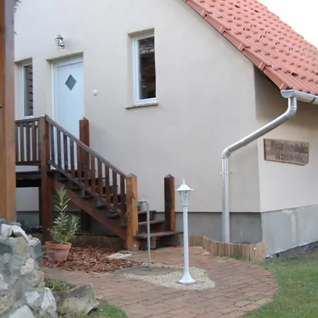 Maya Guest house *
