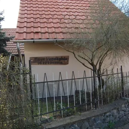 Maya Maison d'hôtes Eger